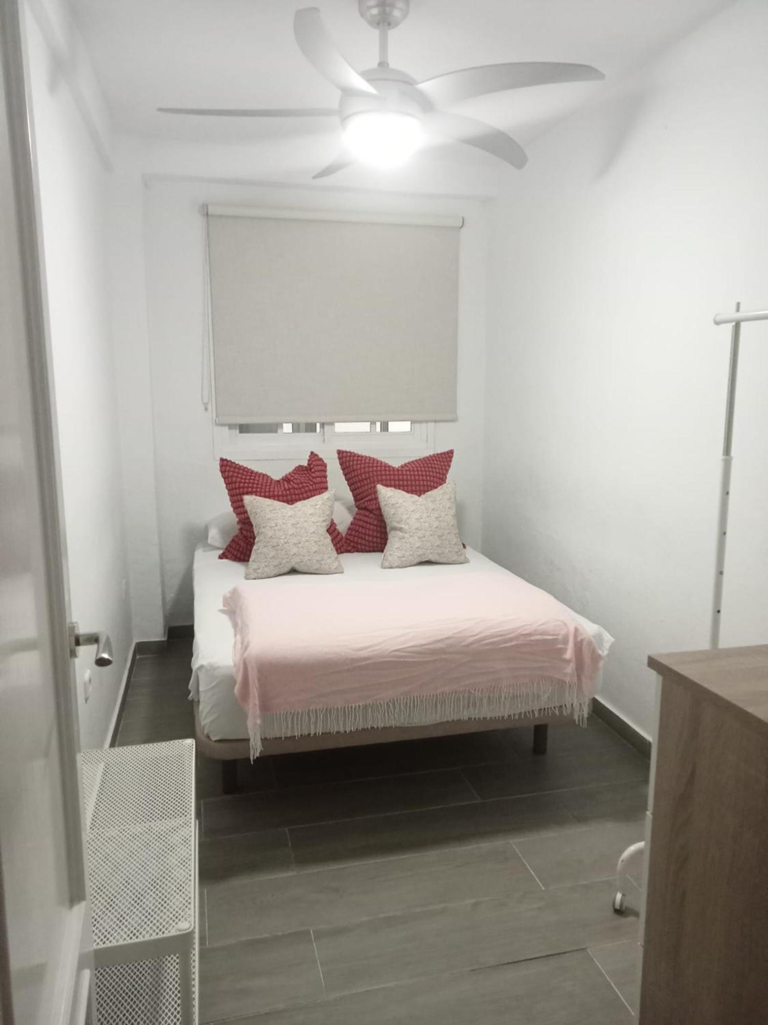 Апартаменты " El Rebalaje"Playa 550M-Centro 1'8Km-Parking Малага Экстерьер фото
